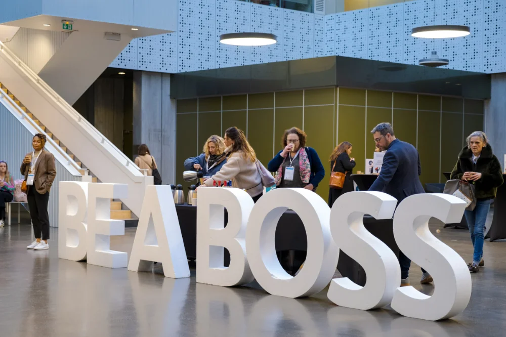 2025_%2525C2%2525A9%252540smilzz_france-Loann_Be-A-Boss-Bordeaux7.jpg
